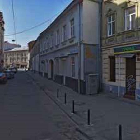 Квартира На Вулиці Наливайка 7 В Центрі Біля Оперного Театру Після Ремонту ลวีฟ ภายนอก รูปภาพ
